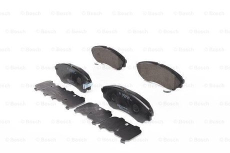 Комплект тормозных колодок, дисковый тормоз BOSCH 0986494323