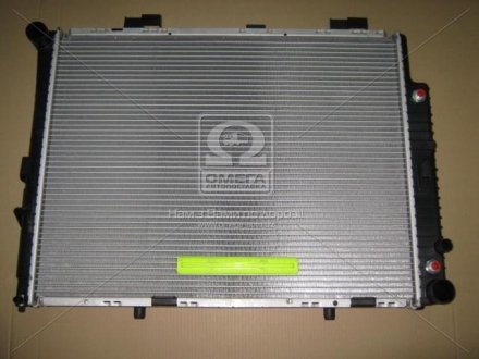 Радиатор охолодження MERCEDES E-CLASS W210 (95-) (вир-во) NISSENS 62608A