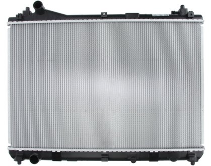 Радиатор охолодження SUZUKI GRAND VITARA 2,0; 2,4 MT (вир-во) NISSENS 64200 (фото 1)