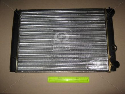 Радиатор охолодження VW GOLF III (1H) (91-) 1.4-1.6 (вир-во) NISSENS 651851 (фото 1)
