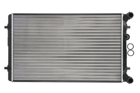 Радиатор охолодження AUDI; SEAT; SKODA; VW (вир-во) NISSENS 652011 (фото 1)