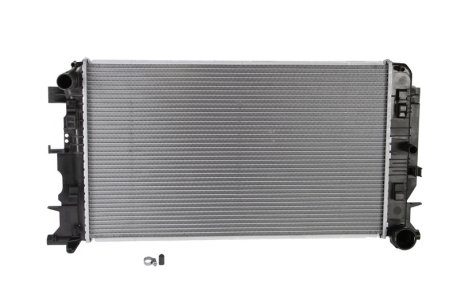 Радиатор охолодження MERCEDES SPRINTER W 906 (06-) (вир-во) NISSENS 67156A (фото 1)
