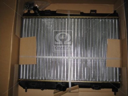 Радиатор охолодження FORD (вир-во) NISSENS 69235 (фото 1)