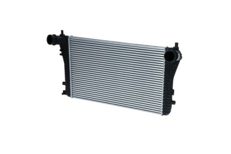 Радиатор інтеркулера VW Passat/Sharan/Tiguan 1.4-2 NRF 30306 (фото 1)
