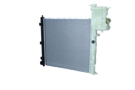 Радиатор охолодження двигуна NRF 50583 (фото 1)