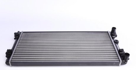 Радиатор охолодження Skoda Fabia/Rapid/Roomster/VW NRF 53024A