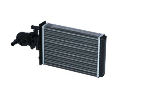 Радиатор NRF 53235 (фото 1)