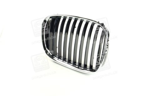 Решiтка в капотi пра. BMW 5 E39 (вир-во) TEMPEST 014 0089 914