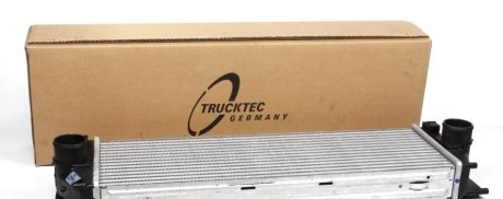 Радиатор интеркуллера TRUCKTEC 0240235
