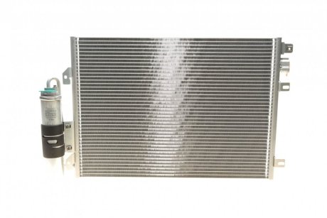 Радиатор кондиціонера Dacia Logan 1.4/1.6 16 V 04- Valeo 814051 (фото 1)