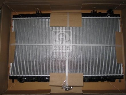 Радиатор охолодження двигуна NISS PRIMERA 16/20 MT 96- Van Wezel 13002181