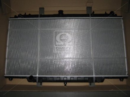 Радиатор охолодження PATROL GR 28/30TDiC 97- механіка (вир-во) Van Wezel 13002246