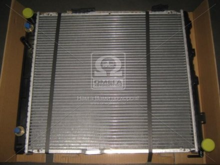 Радиатор охолодження двигуна MB W124 25D/30D 93-95 Van Wezel 30002178 (фото 1)